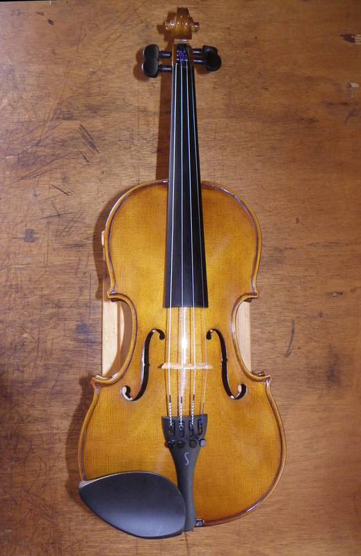 Theodore VLN16-4-4 Configuration du violon d'étudiant - Table d'harmonie en  épicéa massif 4/4 pour débutants